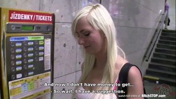 tarfa fututa masina bani Fututa in masina de amant fantezie